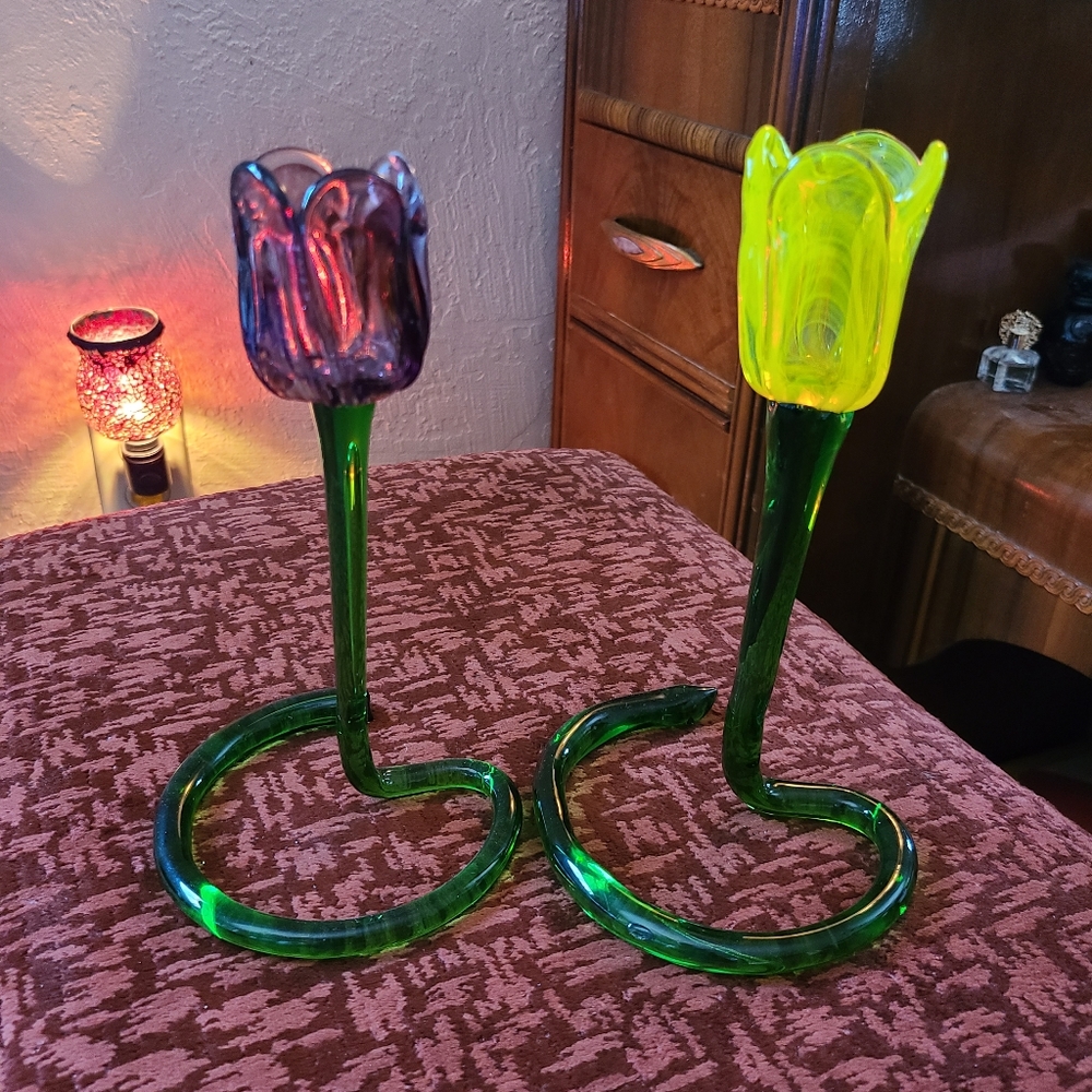 Beautiful Murano hand blown flowers!